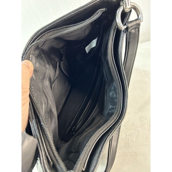 Black Leather Handbag, unbranded, Zippered Pockets - Picture 3 of 5